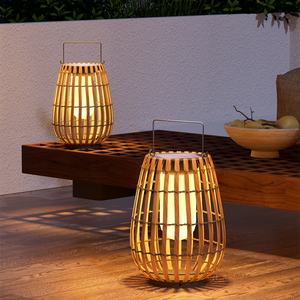 Lampes LED solaires d'extérieur étanches en rotin tressé pour l'ambiance du jardin et de la terrasse, idéales pour les pelouses de villas - Product Image 2