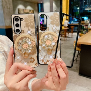 Sang Trọng Ngọc Trai Dây Đeo Hoa Từ Nhẫn Chủ Trường Hợp Đối Với Samsung Galaxy Z Gấp 6 5 4 5G Không Dây Sạc Gấp Điện Thoại Bìa - Product Image 3