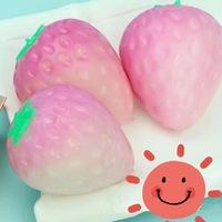 Jouet Squishy Fraise Changeant de Couleur, Doux, Simulation de Fruit, Anti-Stress, Jouet Sensoriel pour Enfants, Amusant