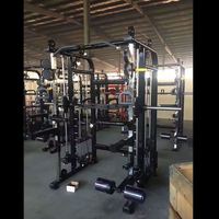Câble de musculation croisé Station multifonctionnelle Cage d'alimentation Squat Rack Poitrine Exercice Équipement de gymnastique Formation Smith Machine