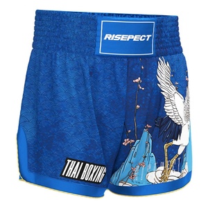 Pantalones Cortos de Muay Thai Profesionales Personalizados para Entrenamiento de Kickboxing, BJJ, Jiu-Jitsu y Boxeo, Construcción Duradera - Product Image 3