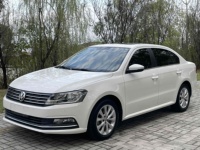 Voiture d'occasion Volkswagen Lavida 2017 1.6L Manuelle Version Confort Essence Berline Conduite à Gauche Voiture d'occasion Exportation Chine