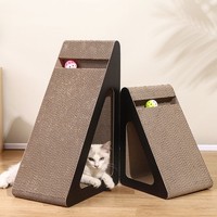 Planche à gratter verticale en papier ondulé Triangle Cat Scratcher Toy Résistant à l'usure