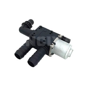 Válvula de control de agua del calentador Ford CV6Z-8C605-T, tamaño de puerto de 3/4 pulgadas para sistema HVAC automotriz - Product Image 1