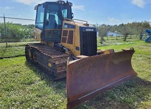 Bulldozer Caterpillar D5K Mini Original Usado de Alta Calidad y Bajo Precio, Fabricado en EE. UU., con Capacidad de Empuje de 10 m y Alto Momento de Carga - Product Image 4