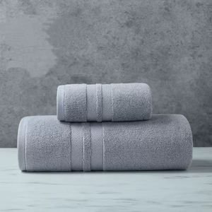 Serviette de Bain de Luxe Cinq Étoiles en Coton Pur Haut de Gamme Anti-Boulochage Séchage Rapide Écologique Hypoallergénique Vente en Gros Hôtellerie - Product Image 4