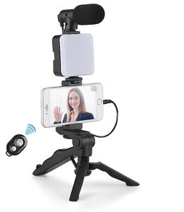 Vlog débutants Smartphone téléphone Kit vidéo, lumière LED Microphone trépied mains libres <span class=keywords><strong>Blog</strong></span> caméra voyage kit d'éclairage vidéo - Product Image 1