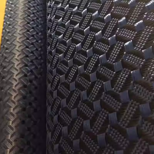 Rouleau de tissu hybride carbone-kevlar à motif de chapeaux de blé pour panneaux de porte intérieurs et incrustations de tableau de bord automobiles - Product Image 4