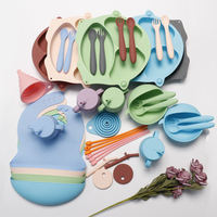 Ensemble de bavoirs et sucettes en silicone pour bébé, sans BPA, conformes FDA/LFGB, écologiques, étanches, pour la dentition et l'alimentation des tout-petits, fabriqués sur mesure en usine