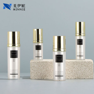 Ensemble de soins de la peau Minnie Tender Care 30ml 50ml 100ml 120ml Flacons cosmétiques hydratants de voyage - Product Image 2