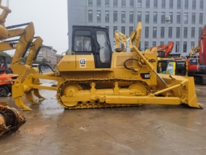 รถดันดินมือสอง Caterpillar CAT D6G ราคาถูก สภาพดี เครื่องยนต์ใช้งานได้ปกติ รถดันดิน CAT D6G สภาพดี - Product Image 4