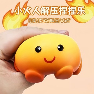 ตุ๊กตาบีบลดความเครียดรูปนักดับเพลิงตัวจิ๋ว วัสดุ PU คืนตัวช้า ของเล่นบีบคลายเครียด สำหรับเด็กและเยาวชน ทุกเพศ - Product Image 2