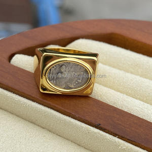 Anillo de Compromiso Personalizado con Relieve de Retrato de Moneda Retro, Chapado en Plata 925 y Oro de 18K, para Regalo de Aniversario, Joyería Fina para Fiestas - Product Image 1