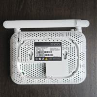 Routeur domestique XPON double mode ZC-520 à succès – 1GE+ 3FE+ VOIP+ 1USB+2.4GWIFI – Prix de gros
