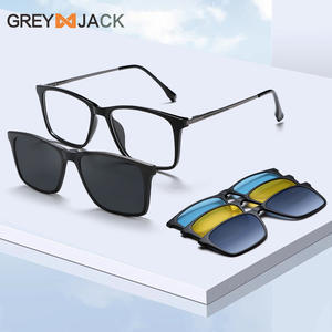 Gafas de Sol Magnéticas Greyjack, Montura Negra de TR Metálico, Lentes TAC con Protección UV400, Diseño Cuadrado Unisex - Product Image 4