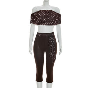 Viviblook J26ST063 Nuevo Conjunto de Dos Piezas para Mujer, Top Corto sin Mangas con Estampado de Lunares y Hombros Descubiertos, Pantalones Cortos - Product Image 3