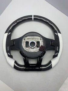 Volante de Cuero y Fibra de Carbono YLB para Benz Clase C C200 C250 C300 <span class=keywords><strong>Amg</strong></span> W203 W204 W205 W211 S205 A45s 2015 2016 2017 2019 - Product Image 3
