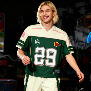 Maillot de football américain rétro personnalisé avec logo OEM, style streetwear, coupe courte, impression par sublimation, en mesh - Product Image 1