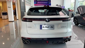 2023 CHANGAN UNI-<span class=keywords><strong>K</strong></span> la vendita calda della Cina 2.0T 4WD benzina auto Yuexiang versione nuovo veicolo energetico Ev Uni <span class=keywords><strong>k</strong></span> 1.5T 2WD Uni <span class=keywords><strong>k</strong></span> Gaoline - Product Image 4