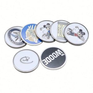 Marqueur de balle de golf de luxe en alliage de zinc 3D personnalisé, clip magnétique pour chapeau, portable, conception gratuite, accessoires de golf personnalisés - Product Image 1