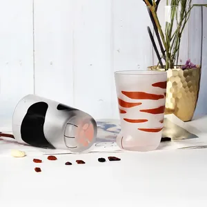 Criativo <span class=keywords><strong>Cute</strong></span> Cartoon <span class=keywords><strong>Cat</strong></span> Paw <span class=keywords><strong>Glass</strong></span> 300ML Eco-friendly Travel Mug com tampa de palha para água Suco de leite e bebidas frias - Product Image 5