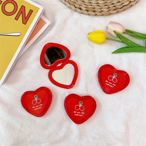 Monogram Trái Tim Cherry Pocket Gương Phóng Đại Đỏ Dễ Thương <span class=keywords><strong>Mini</strong></span> Trái Tim Trang Điểm Gương - Product Image 6