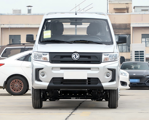 Camión de Carga Dongfeng Sokon D72 1.6L de Gasolina, Doble Cabina, Capacidad de Carga 1.5T, Caja de Carga de 2600 mm, 4x2, Camión de Reparto para Logística Urbana - Product Image 1