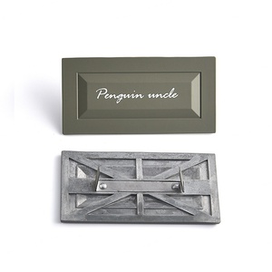 Placa de Identificación Decorativa con Logotipo Impreso en Serigrafía UV, Fabricada por el Fabricante Original - Product Image 2