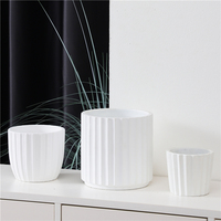 Vente en gros décoration de bureau moderne pots de fleurs moule blanc cylindre pot de plante succulente en ciment