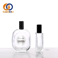 Flacon de parfum en verre rectangulaire noir vide de luxe 30ml 50ml 100ml Flacon de parfum en verre rechargeable vide avec bouchon