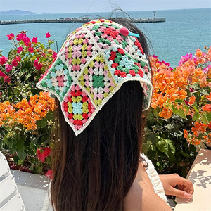 ที่คาดผมดอกไม้หวานๆ สำหรับเดินทาง ผ้าโพกศีรษะลายดอกไม้หลากสี ผ้าโพกศีรษะถัก ผ้าพันคอสามเหลี่ยมทำมือสำหรับเด็กผู้หญิง - Product Image 1