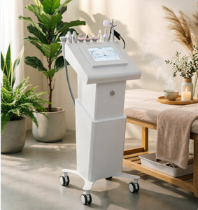 Machine à bulles H2 en promotion usine : Nettoyant facial à l'hydrogène et à l'oxygène, outil d'hydrodermabrasion et de nettoyage des pores par aspiration - Product Image 1