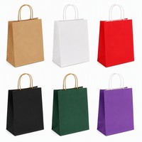 Sac de courses en papier kraft coloré avec poignée torsadée, plus de 15 couleurs, 10 tailles, base doublement collée, impression personnalisée OEM, vente au détail à emporter