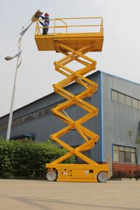 Elevador de tijera 3 T popular de 13 a 59 pies con aprobación CE de 4 a 18m - Product Image 5