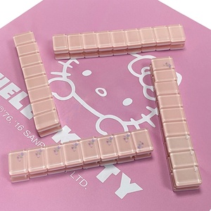 Juego de Mahjong Americano de Acrílico Rosa con Textura de Cristal, Diseño de Mariposas Talladas, Ideal para Entretenimiento, Superventas - Product Image 2