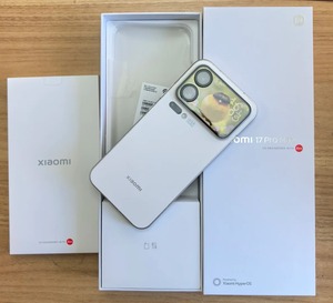 มือถือ Mi 17 Pro Max มือสอง ปลดล็อคแล้ว ชิปเซ็ป Snapdragon 8 Gen 5 Ultra หน้าจอ OLED 6.9 นิ้ว 120Hz แบตเตอรี่ 7500mAh รองรับ 5G แบบไร้สาย - Product Image 1