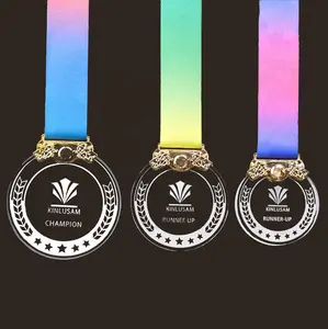 Fábrica de Fornecimento Personalizado 3d Laser Gravado Futebol Sports Award Placas Medalhas De Cristal Com Fita