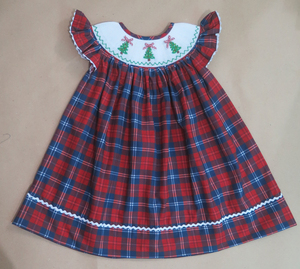 Robe salopette pour enfants à motif sapin de Noël, rouge et bleu marine à carreaux, collection de fêtes, tenue brodée à la main - Product Image 1
