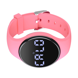<span class=keywords><strong>Reloj</strong></span> Electrónico LED Redondo <span class=keywords><strong>Barato</strong></span> al por Mayor, <span class=keywords><strong>Reloj</strong></span> Digital Deportivo de Moda para Hombre y Mujer con Caja de Regalo para Estudiantes - Product Image 4