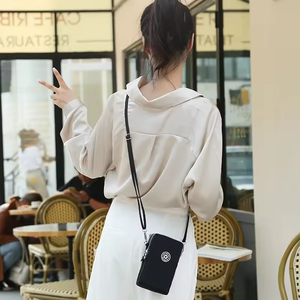 Petite sacoche de luxe pour téléphone portable en nylon, sacs pour téléphone portable pour femmes, mini sac messager, nouveauté 2024 - Product Image 3