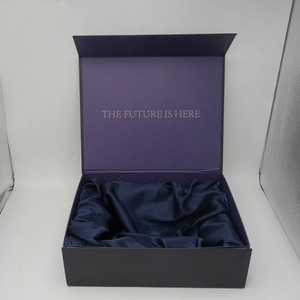 In Logo Gấp Nam Châm Quần Áo Túi Hộp Bao Bì Tùy Chỉnh Kích Thước Đóng Mở Hộp Quà Tặng Với Từ Nắp Đóng Cửa - Product Image 3