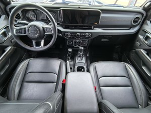 Voitures d'occasion en promotion Rubicon2024 SUV Euro VI Sièges en cuir - Product Image 5