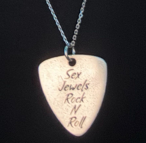 قلادة مخصصة من الفضة الإسترليني سلسلة ربط عصرية موسيقى الروك المجنونة محفورة روك أند رول قلادة قلادة اختيار الغيتار - Product Image 2