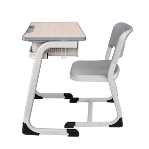 Escritorio y Silla Ajustables Ergonómicos y Ecológicos de MDF Verde y Acero para Uso Comercial en Escuelas Secundarias, Diseño Moderno, Hecho en <span class=keywords><strong>China</strong></span> - Product Image 3