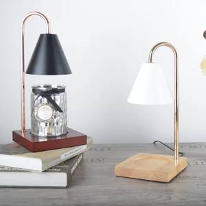 Chauffe-bougies de luxe avec 2 ampoules Lampe chauffante à bougies Aurora Brûleurs à cire fondue avec support en bois - Product Image 5