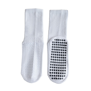 Chaussettes de yoga antidérapantes, couleur unie, longueur cheville, coton et élasthanne, respirantes, antidérapantes, pour femmes et hommes, fitness, exercice, printemps - Product Image 6