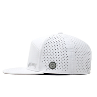 Topi Snapback Berkualitas Tinggi Anti Air untuk Pria dengan Logo Patch Karet Custom 6 Panel Poliester dengan Lubang Laser Cut