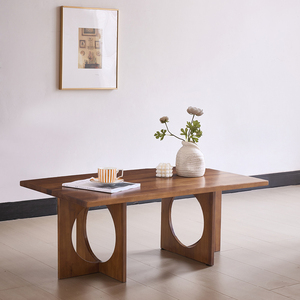 Table basse en bois massif finition cerisier, design moderne, meubles de salon - Product Image 2