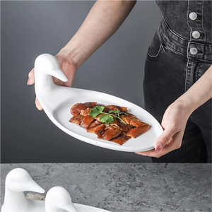 Piatto in Ceramica per Anatra Arrosto, Creativo Piatto per Anatra alla Pechinese, Stoviglie Cinesi Speciali per Hotel e Ristoranti - Product Image 2