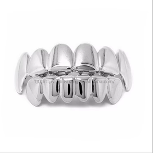 Grillz Hip-hop Lumineux Tendance pour Homme – Bijoux Corporels Dorés/Argentés en Cuivre avec Zirconium – Grillz Dentaires Punk – Vente en Gros - Product Image 2
